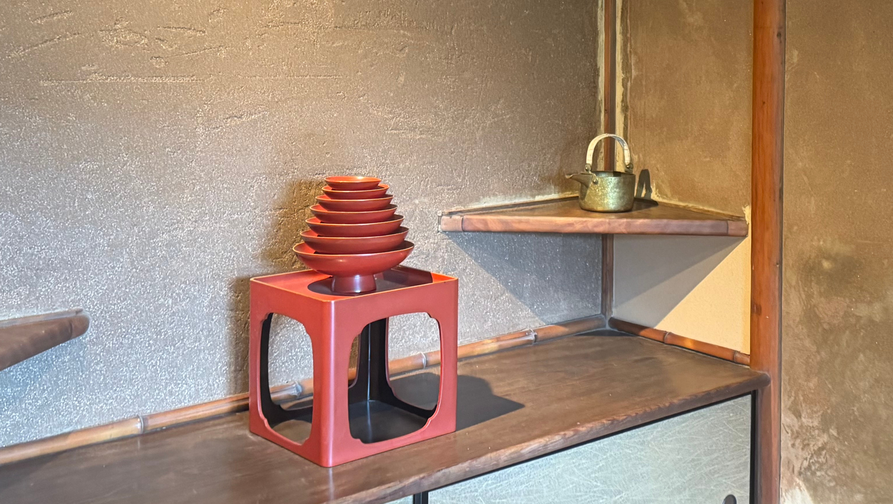 本物の屠蘇器と和室の設え